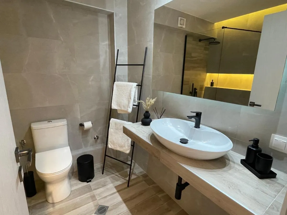 Jacuzzi Suite Ladadika Thessaloniki Apartment